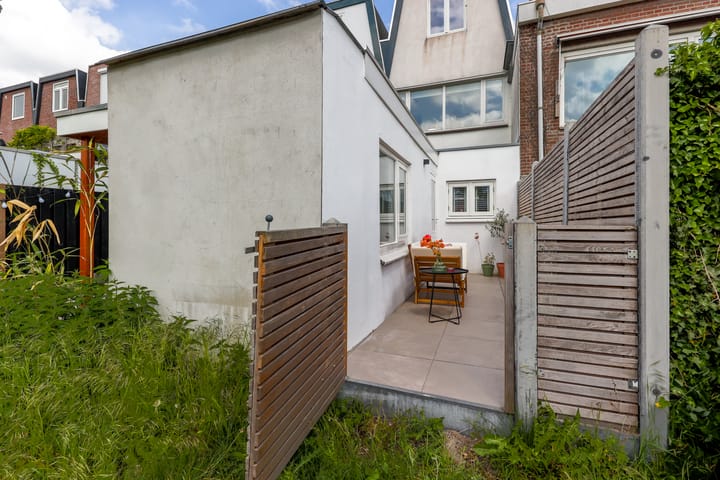 Foto 24 van Seringstraat 4