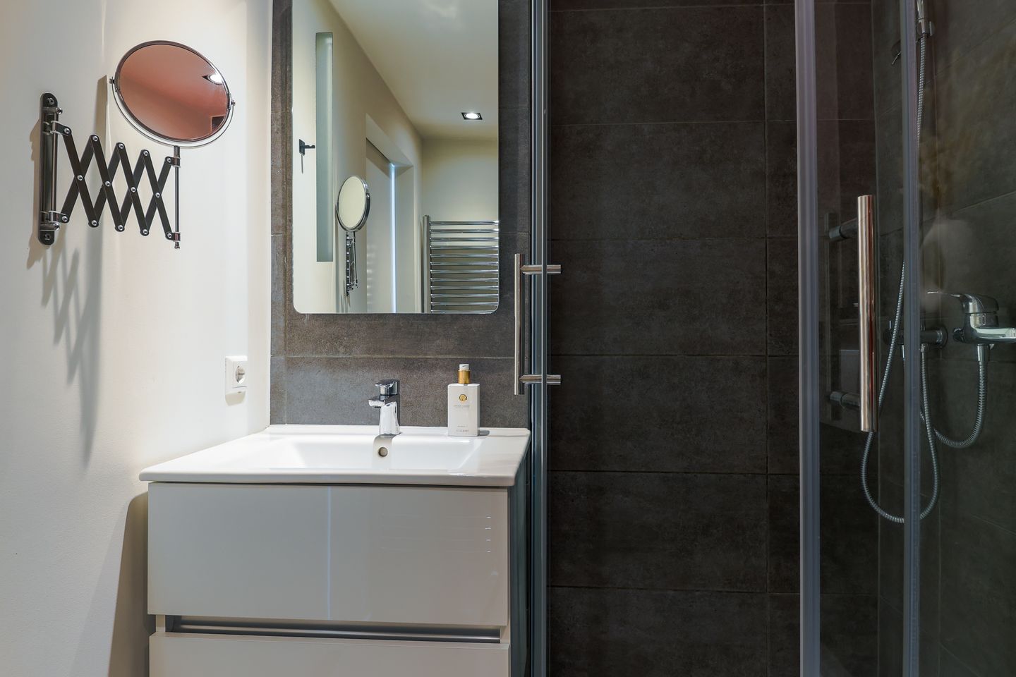 Foto 34 van Seringstraat 4