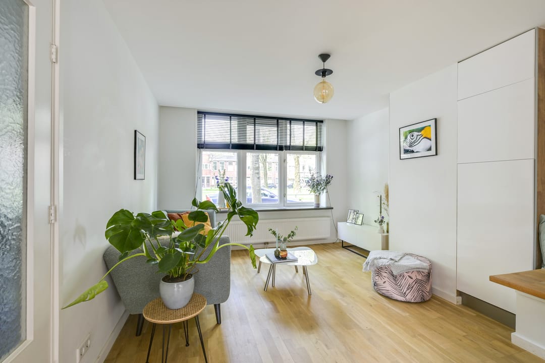 Photo 8 of Burgemeester van Tuyllkade 121