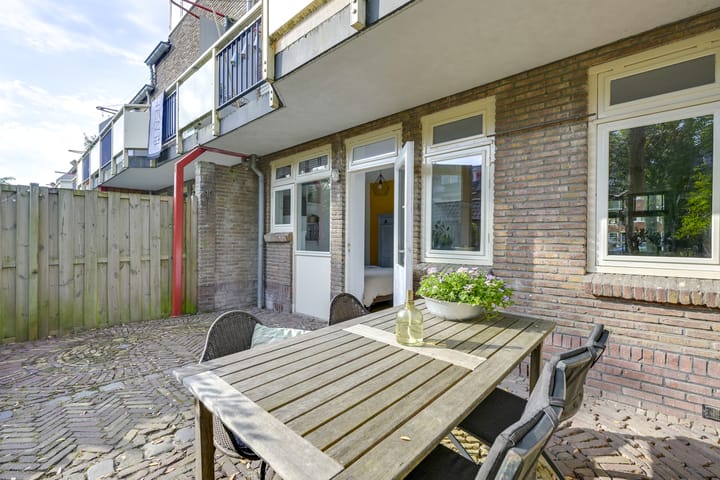 Foto 27 van Burgemeester van Tuyllkade 121