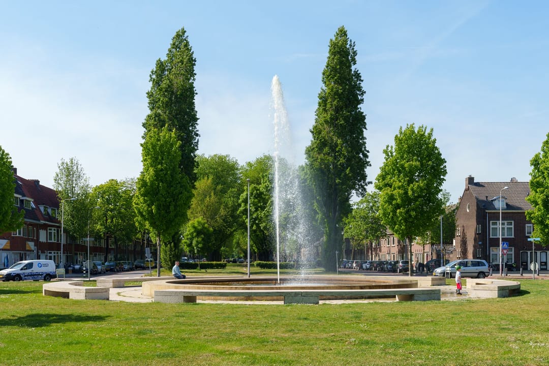 Photo 38 of Burgemeester van Tuyllkade 121