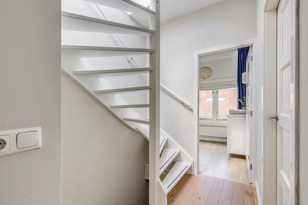 Foto 38 van Jacob van Ruisdaelstraat 94