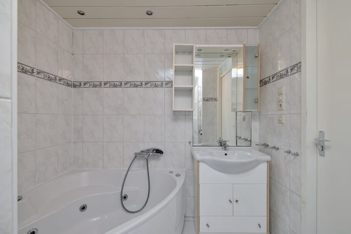 Photo 27 of Trambaan 123