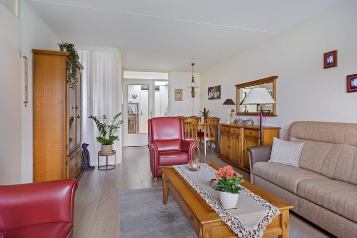 Photo 4 of H.J. Ganzemanstraat 25