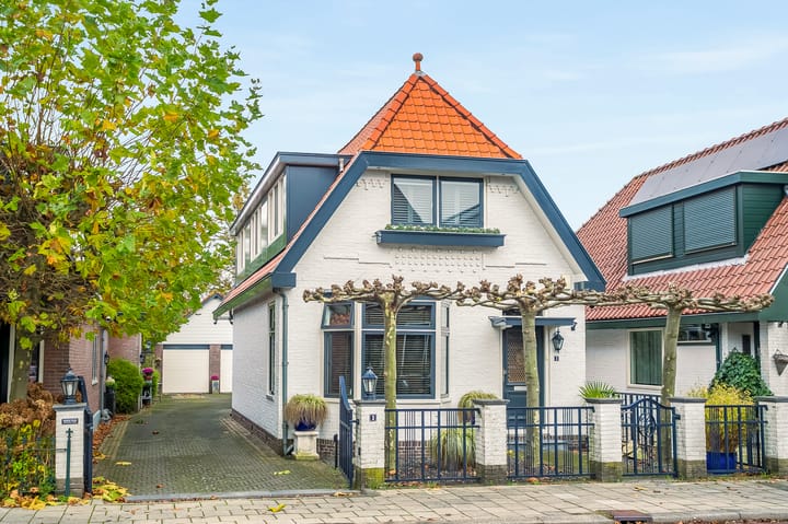 Foto 3 van Raadhuisstraat 3