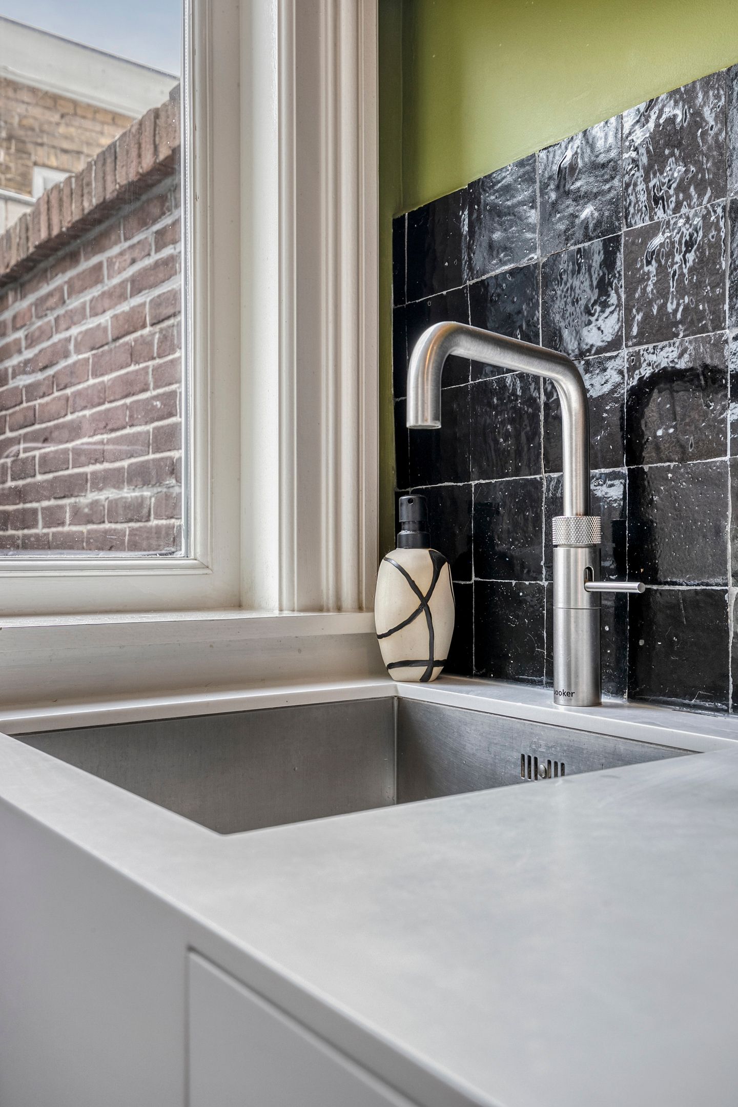 Foto 21 van Van Bylandtstraat 136