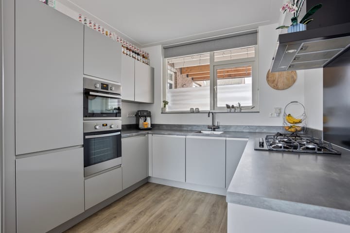 Foto 3 van Kruiszwin 3701