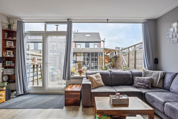 Foto 6 van Kruiszwin 3701