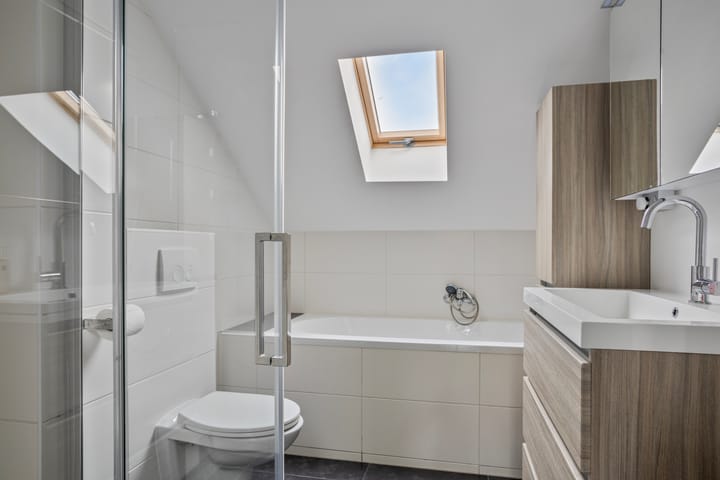 Foto 13 van Kruiszwin 3701