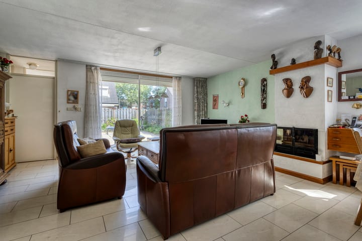 Foto 4 van Zwaluw 133