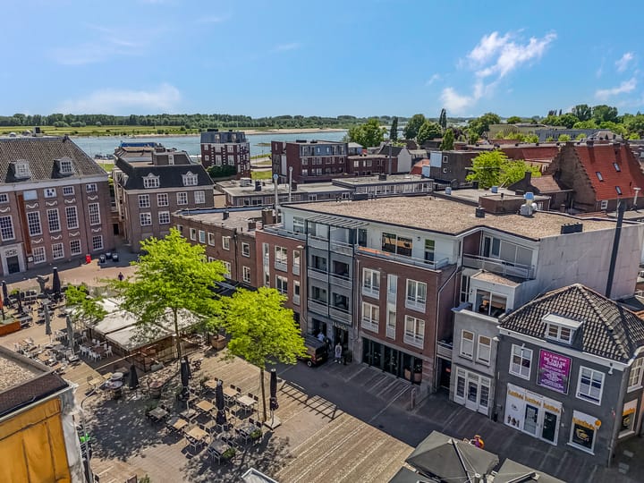 Foto 2 van Plein 38-12