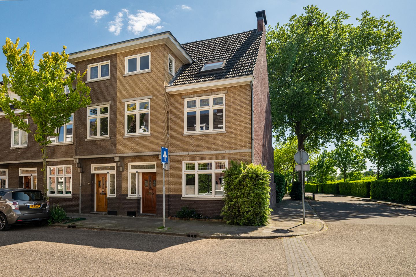 Foto 1 van Robert Regoutstraat 4