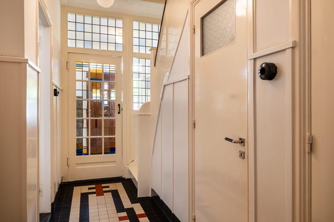 Photo 16 of Robert Regoutstraat 4