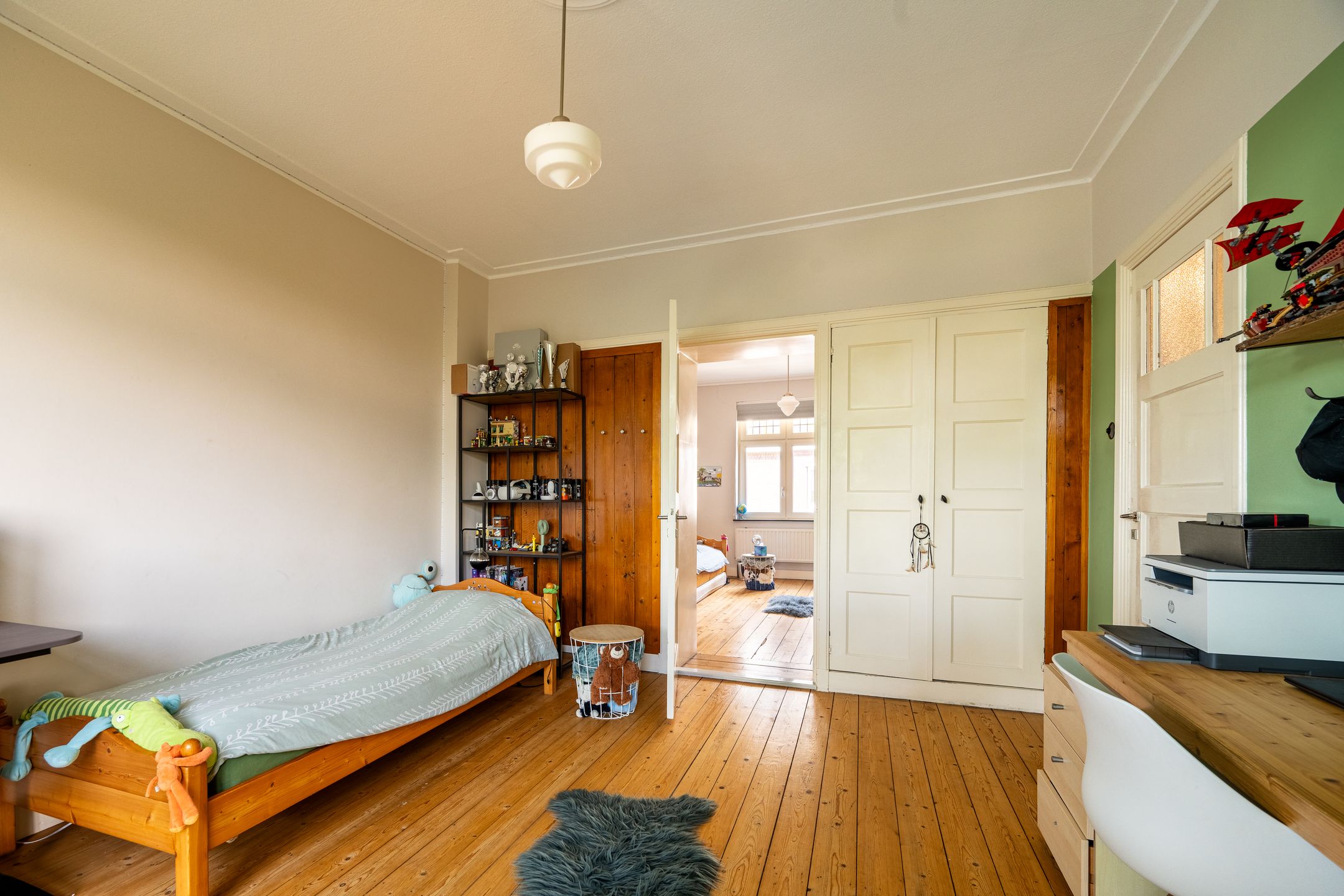 Photo 21 of Robert Regoutstraat 4