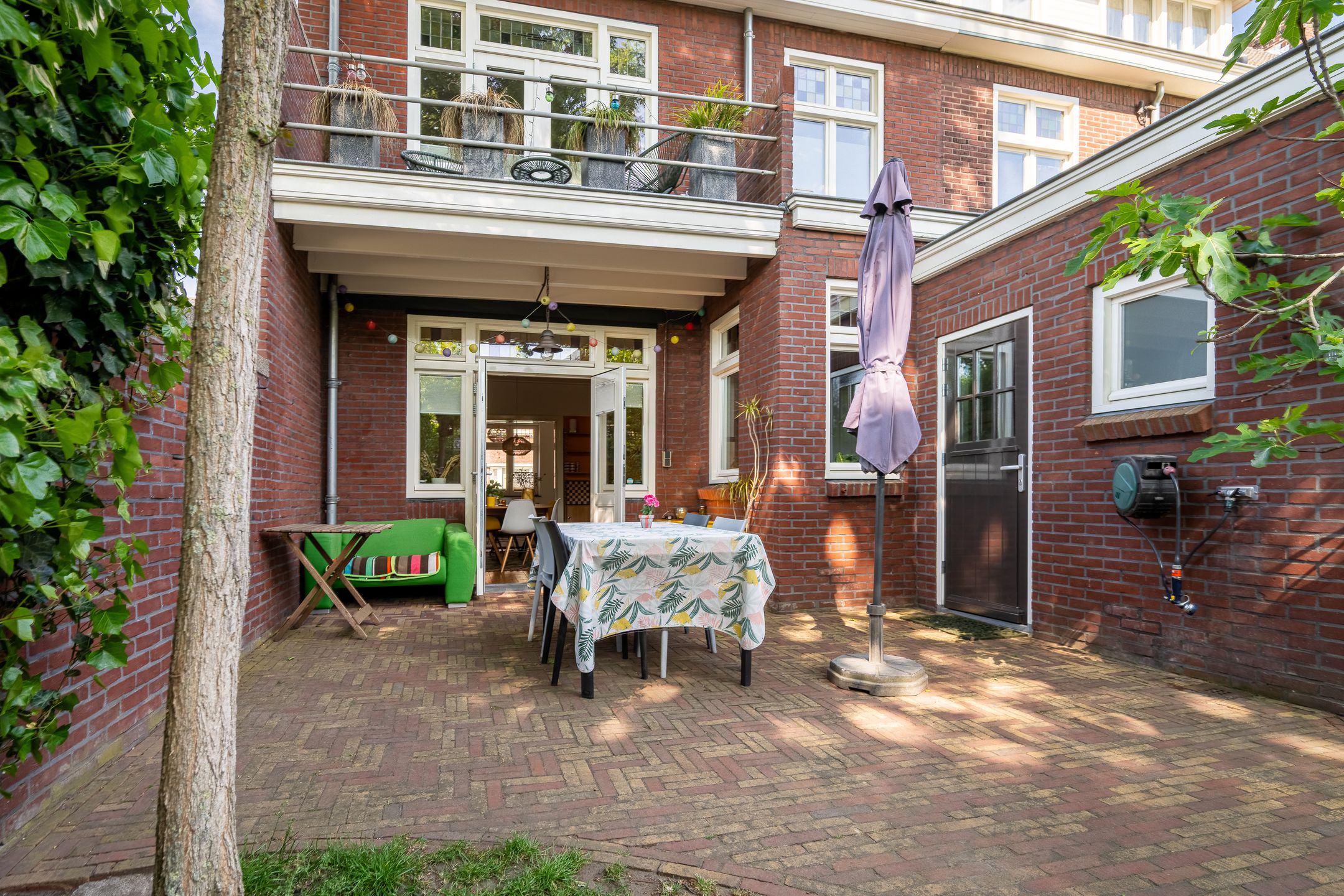 Photo 36 of Robert Regoutstraat 4