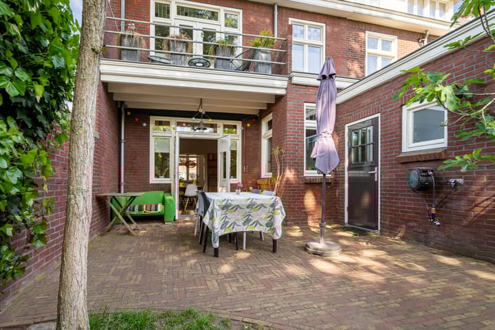 Foto 36 van Robert Regoutstraat 4