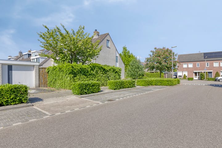 Foto 9 van Wielewaal 14