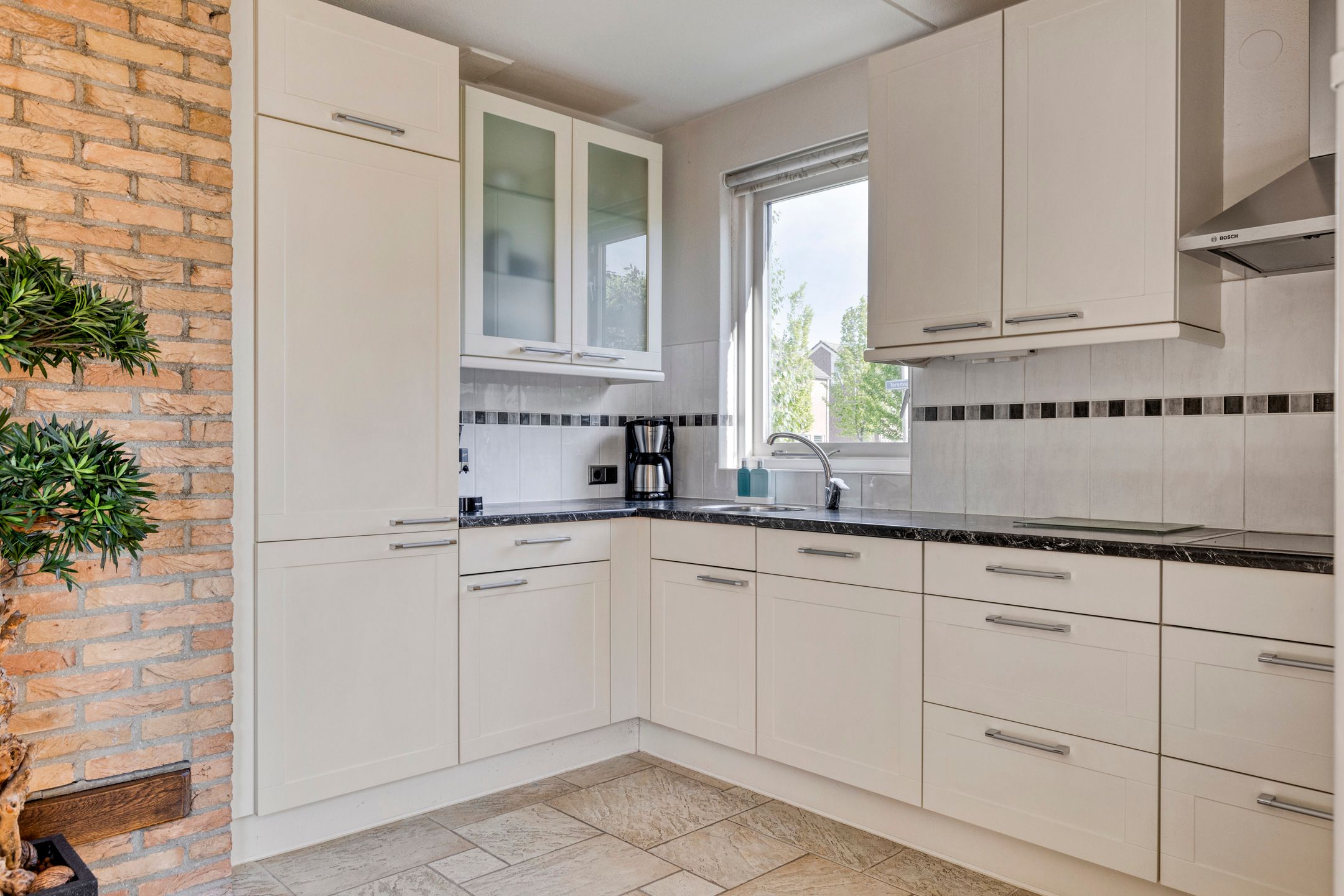 Foto 18 van Wielewaal 14