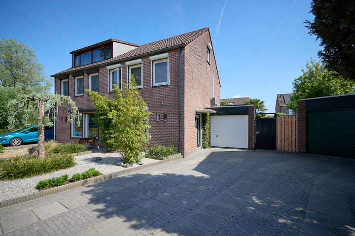 Foto 1 van Hoefbladstraat 13