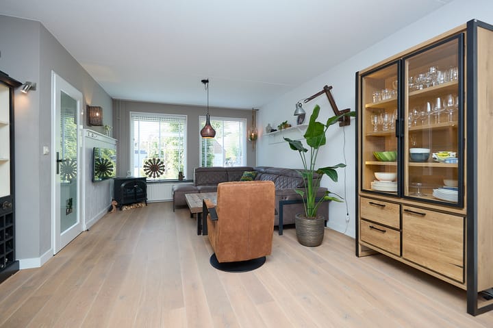 Foto 2 van Hoefbladstraat 13