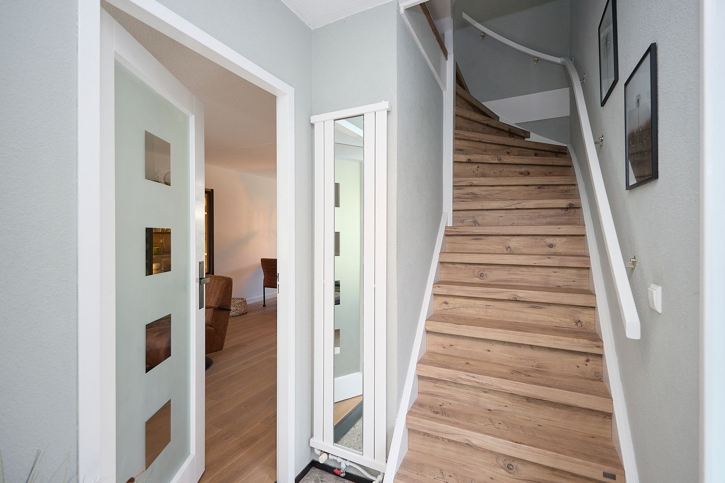 Foto 5 van Hoefbladstraat 13