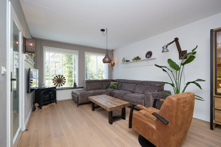 Foto 6 van Hoefbladstraat 13