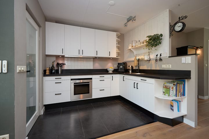 Foto 9 van Hoefbladstraat 13