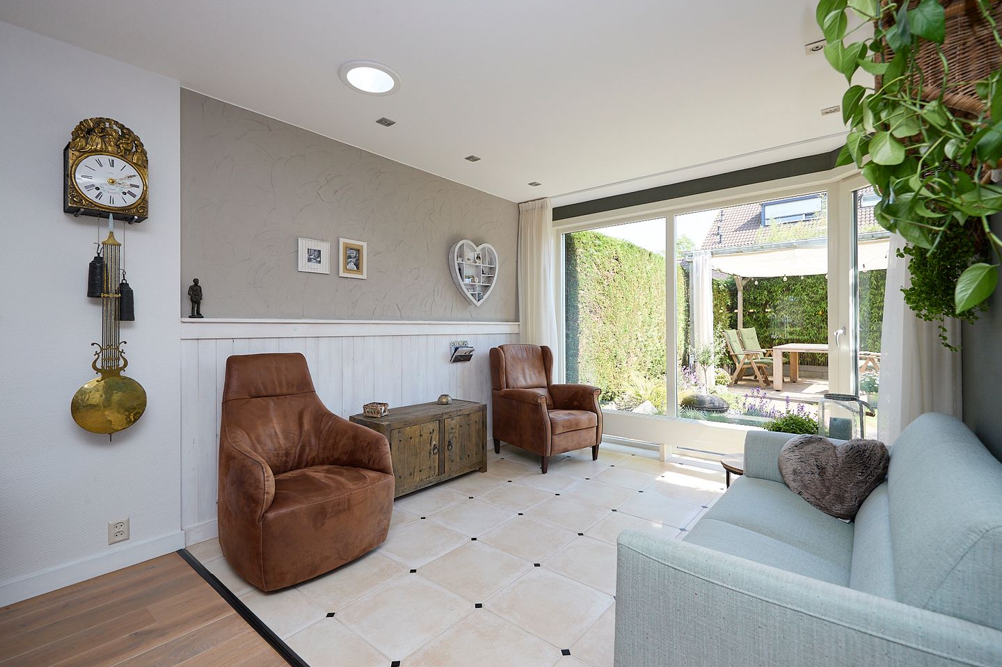 Foto 10 van Hoefbladstraat 13