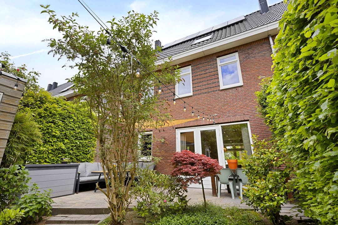 Photo 2 of Schonckstraat 18