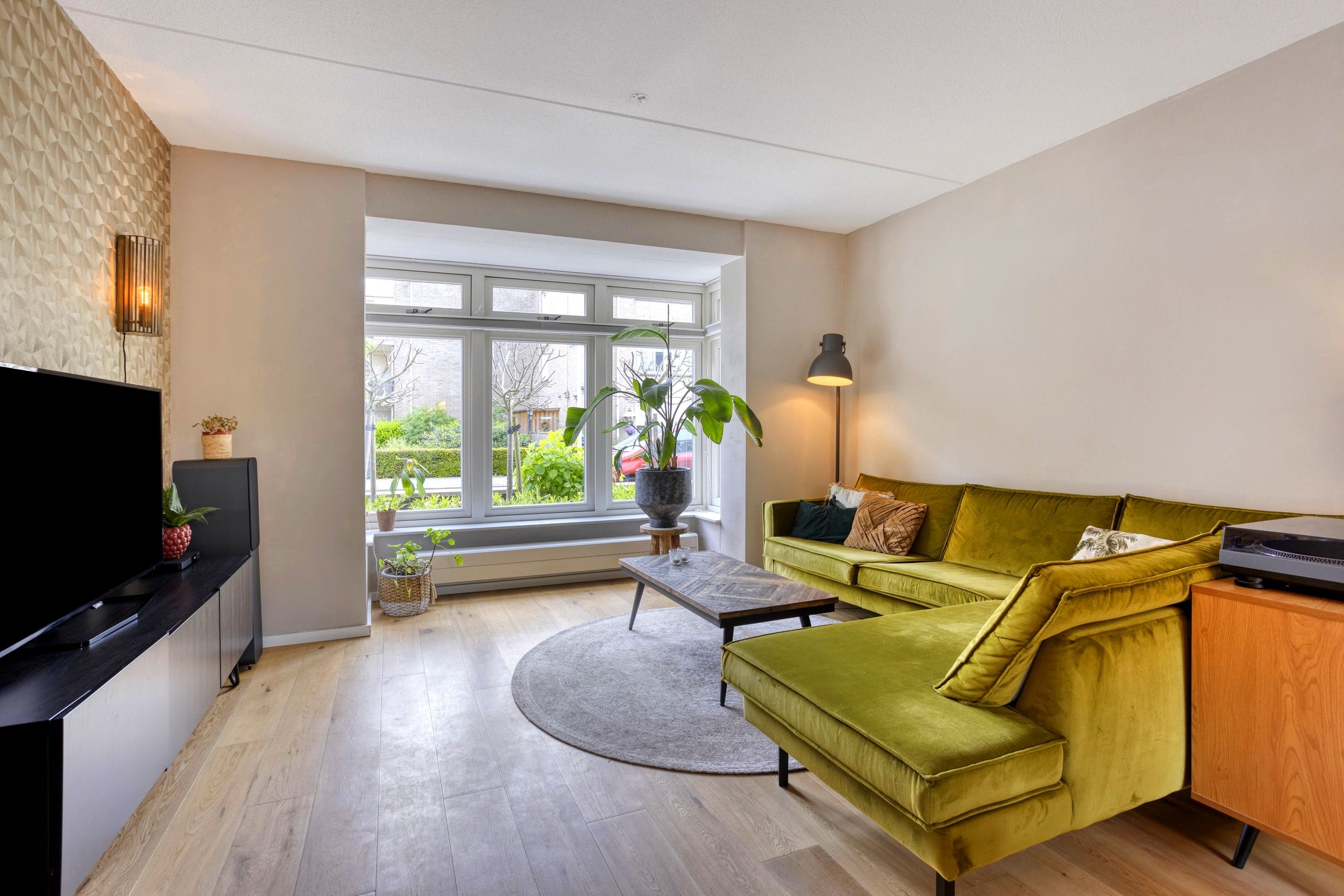 Photo 6 of Schonckstraat 18