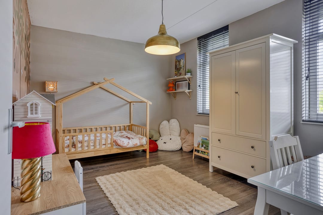 Photo 22 of Schonckstraat 18