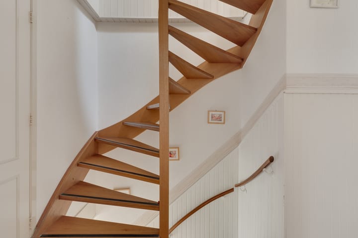 Foto 22 van Poststraat 13