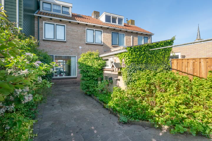 Foto 36 van Poststraat 13