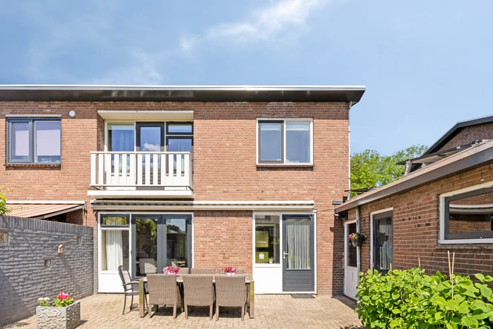 Foto 3 van Oosteinde 44