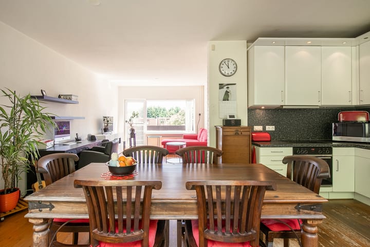 Foto 7 van Hagenroderstraat 16