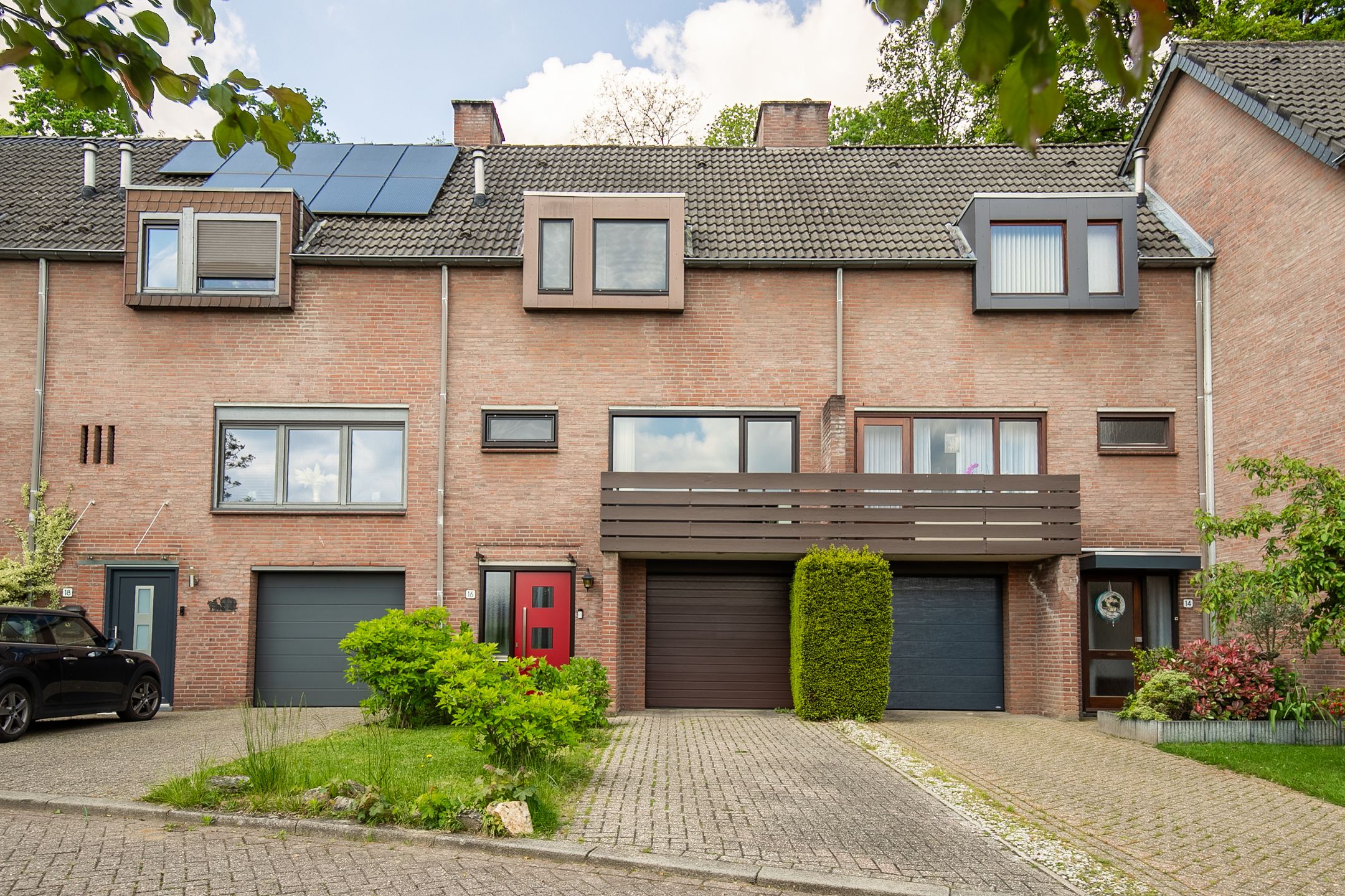 Foto 21 van Hagenroderstraat 16