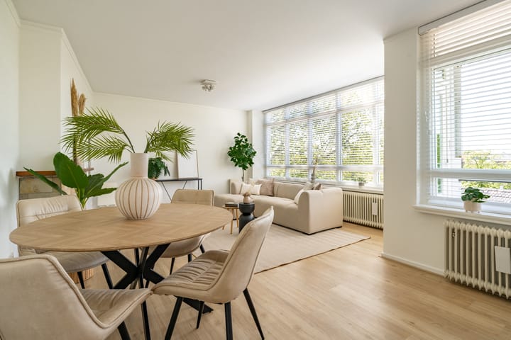 Foto 1 van Julianaplein 72