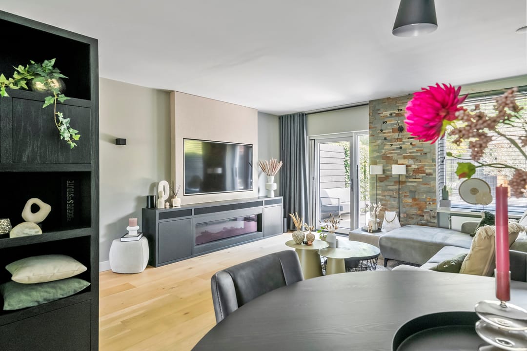 Foto 7 van Muurzwaluw 38