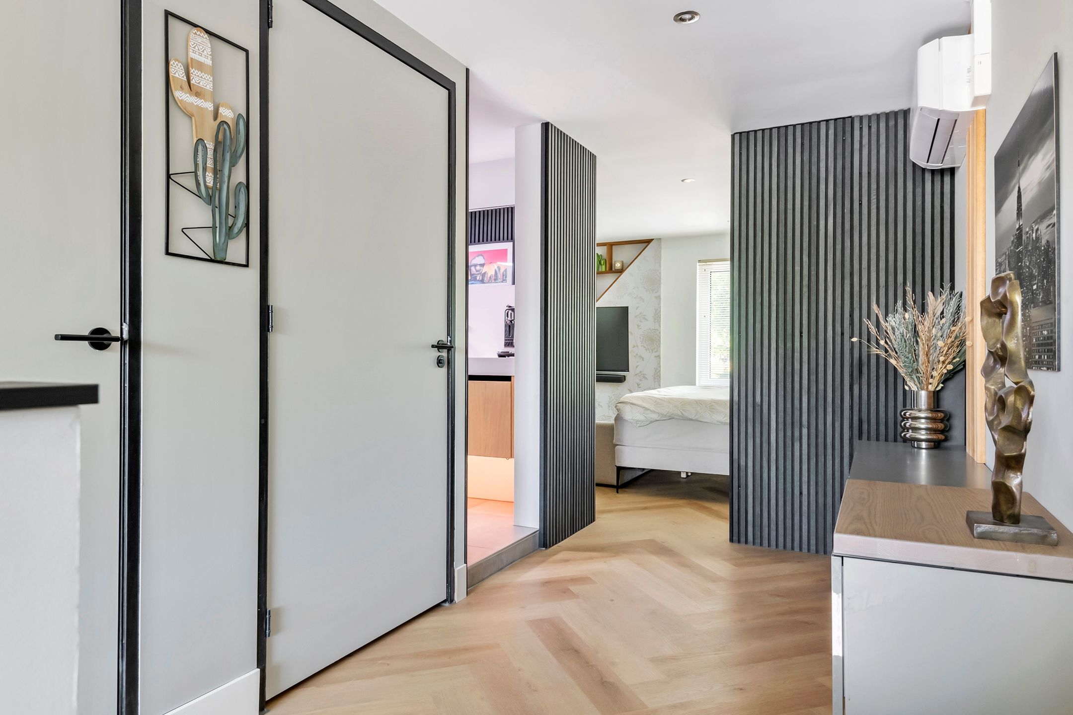 Foto 30 van Muurzwaluw 38