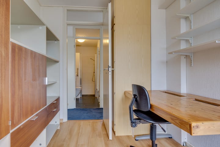 Foto 17 van Maartenplein 19