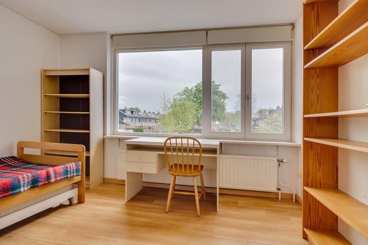 Foto 20 van Maartenplein 19