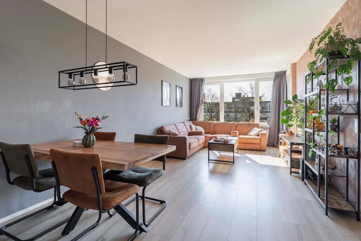 Photo 3 of Maasstraat 49