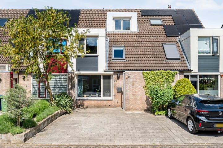 Foto 1 van Van Zuylenware 66