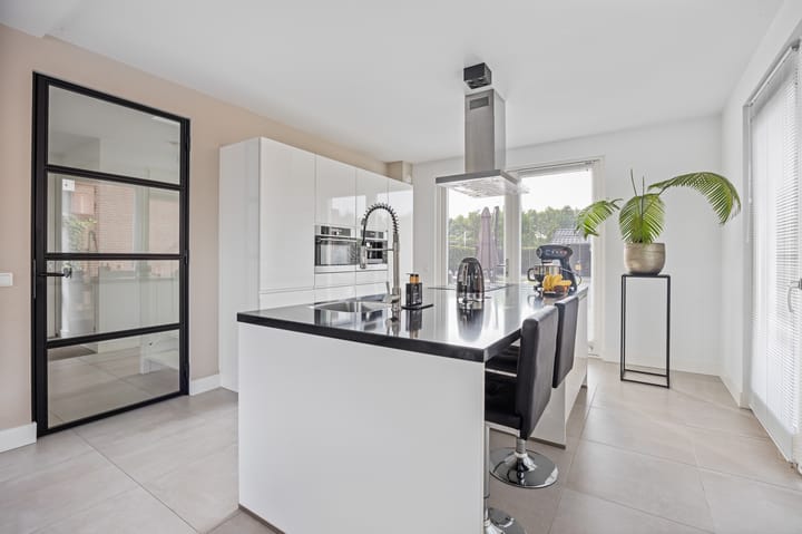 Foto 3 van Baroniestraat 32