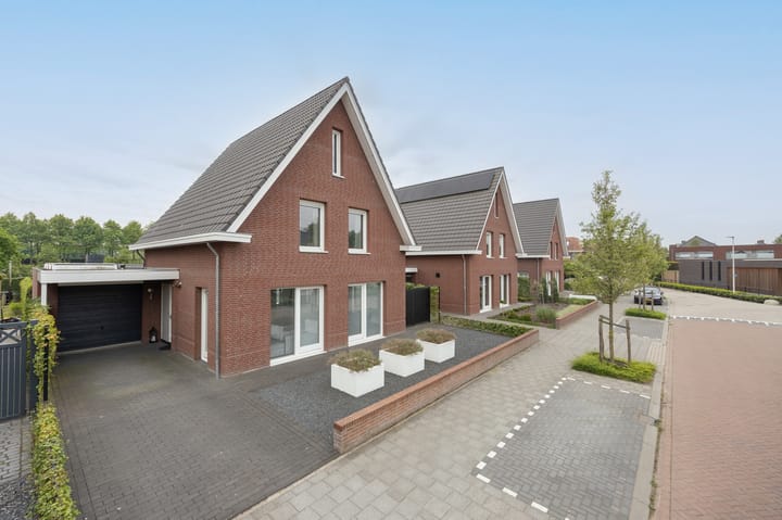 Foto 1 van Baroniestraat 32