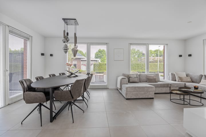 Foto 8 van Baroniestraat 32