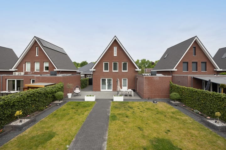 Foto 38 van Baroniestraat 32