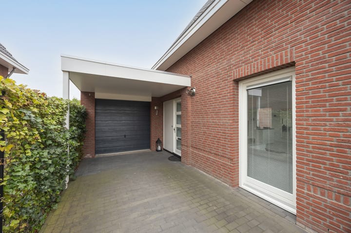 Foto 47 van Baroniestraat 32