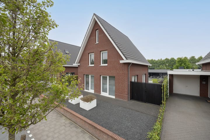 Foto 50 van Baroniestraat 32