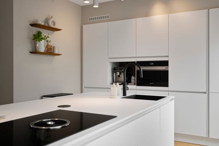 Foto 16 van Notenhout 49-B